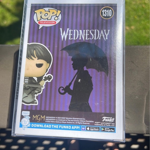 Wednesday Addams Cello Funko Pop 1310 - Picture 3 of 5